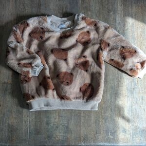 EUC Bear Print Fuzzy Sweater *A8